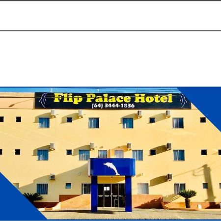 Flip Palace Hotel Buriti Alegre Zewnętrze zdjęcie